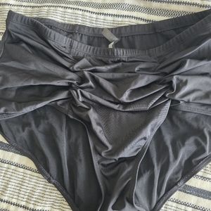 Torrid high rise ruched swim bikini bottoms NWOT size 1
